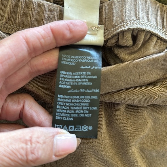 Chico's Travelers Pull On Pants Womens 1 8/10R Slinky Knit Cocoa Brown straight - Picture 5 of 11